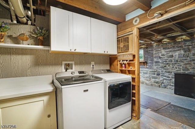 955 Stillwater Rd, Stillwater Twp, NJ 07860 - laundry room featuring cabinet space and independent washer and dryer