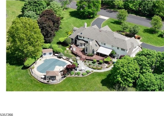 533 Horizon Way, Branchburg Twp, NJ 08853 - view of subject property with a pool area