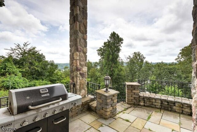15 Laurel Ter, Sparta Twp, NJ 07871