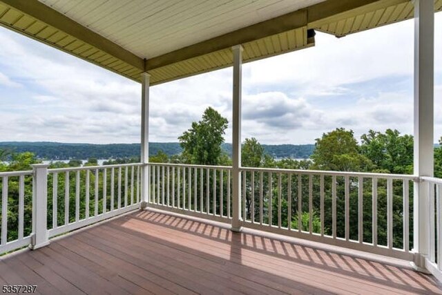 15 Laurel Ter, Sparta Twp, NJ 07871