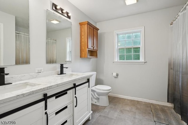 902 Sprout Hill Rd, Hampton Twp, NJ 07860 - full bath featuring baseboards, double vanity, and toilet
