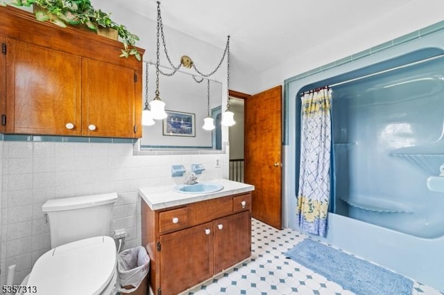 1602 Harbourton Rocktown Rd, Hopewell Twp, NJ 08530 - full bathroom with vanity, toilet, shower / bath combo, tile patterned floors, and tile walls