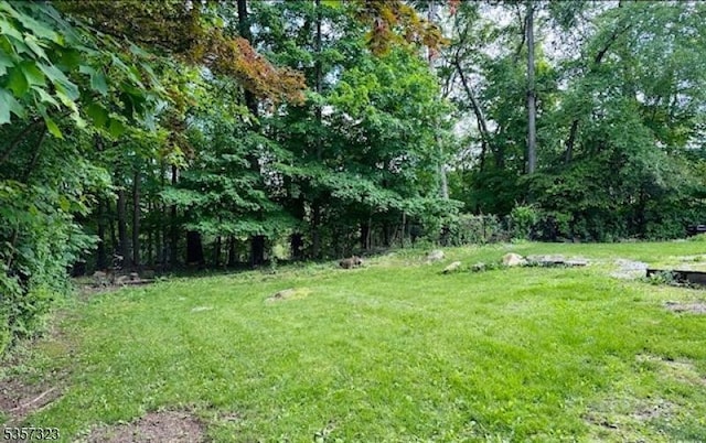 128 Upper High Crest Dr, West Milford Twp, NJ 07480 - view of grassy yard
