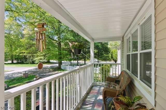3 Country Club Rd, Livingston Twp, NJ 07039 - balcony featuring covered porch