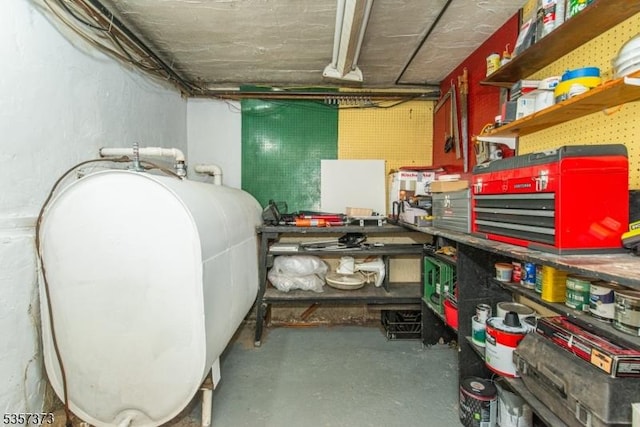 storage with oil tank