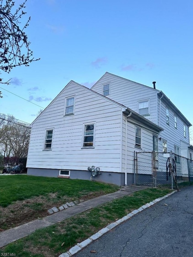 136 Nesbit Ter, Irvington Twp, NJ 07111 - view of side of property