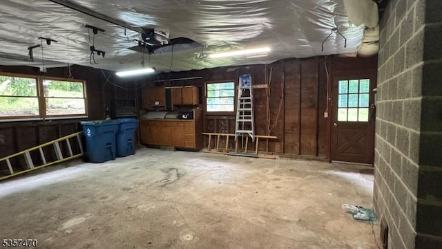 10 Deerpath Rd, Lebanon Twp, NJ 07830 - garage with a garage door opener