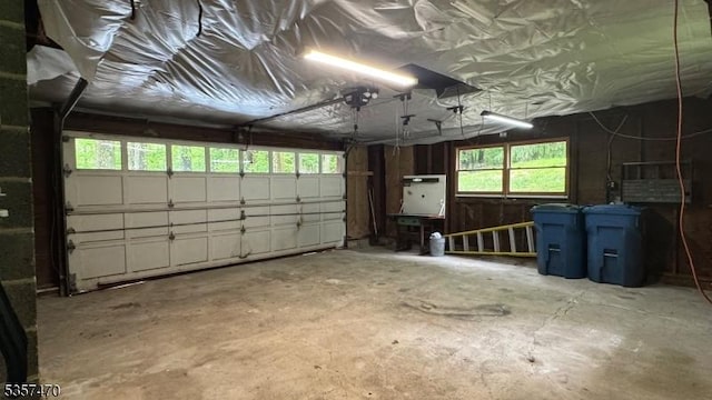 10 Deerpath Rd, Lebanon Twp, NJ 07830 - view of garage