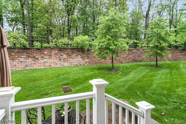 18 Brompton Pl, Randolph Twp, NJ 07869 - view of yard