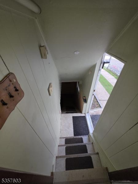 280 Fitzpatrick St, Hillside Twp, NJ 07205 - view of stairway