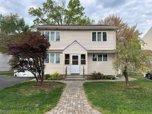 2764 Meister Ave, Union Twp, NJ 07083 - view of front facade with entry steps, a front lawn, and driveway
