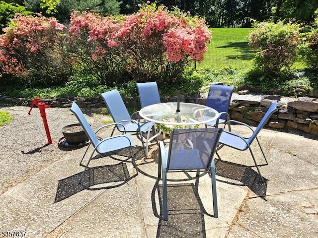 view of patio / terrace with outdoor dining space