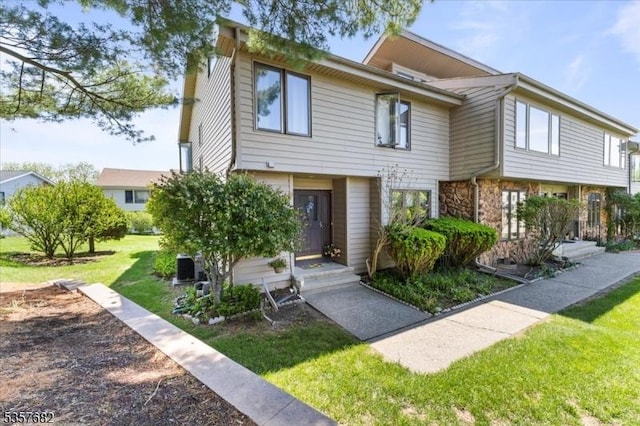 287 Cheyenne Rd, Andover Twp, NJ 07848 - multi unit property featuring a front yard