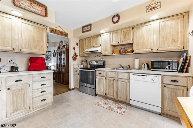 287 Cheyenne Rd, Andover Twp, NJ 07848 - kitchen featuring stainless steel appliances, under cabinet range hood, light brown cabinets, and light countertops