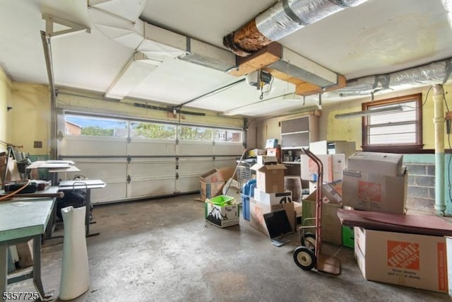 3 Red Maple Ln, Kenilworth Boro, NJ 07033 - view of garage