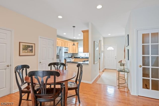 15 Riga Ct, Scotch Plains Twp, NJ 07076 - dining space featuring light wood finished floors, recessed lighting, and baseboards