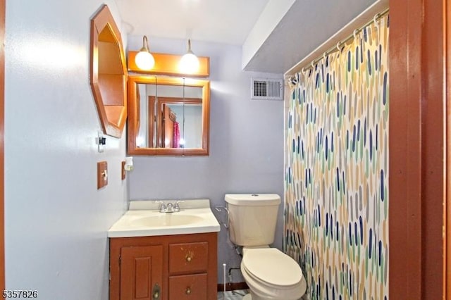 95 Richard St, Rockaway Twp, NJ 07801 - full bath with vanity, toilet, and curtained shower