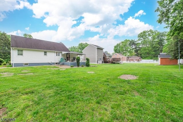 25 Pequannock Ave, Pequannock Twp, NJ 07440 - view of yard featuring a shed and an outdoor structure