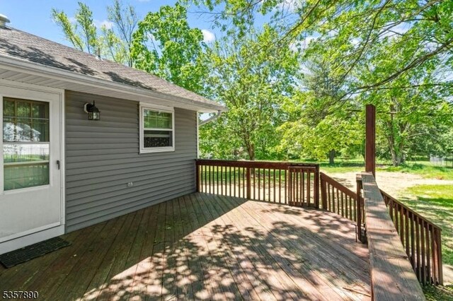 125 Annandale High Bridge Rd, Clinton Twp, NJ 08801 - view of wooden terrace