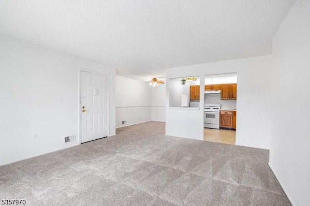 26 Fisher Dr Unit 2704, Franklin Twp, NJ 08823 - unfurnished living room with light colored carpet