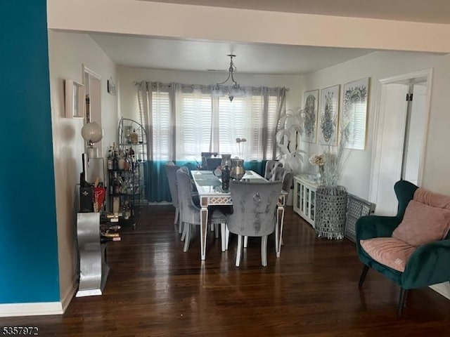 800 Raritan Rd, Clark Twp, NJ 07066 - dining room featuring wood finished floors and baseboards
