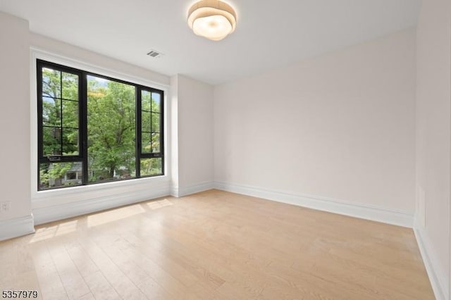 370 Hartshorn Dr, Millburn Twp, NJ 07078 - empty room with light wood-style flooring and baseboards