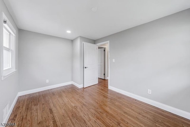 2516-2518 Allen Ave, Union Twp, NJ 07083 - unfurnished room featuring baseboards, wood finished floors, and recessed lighting
