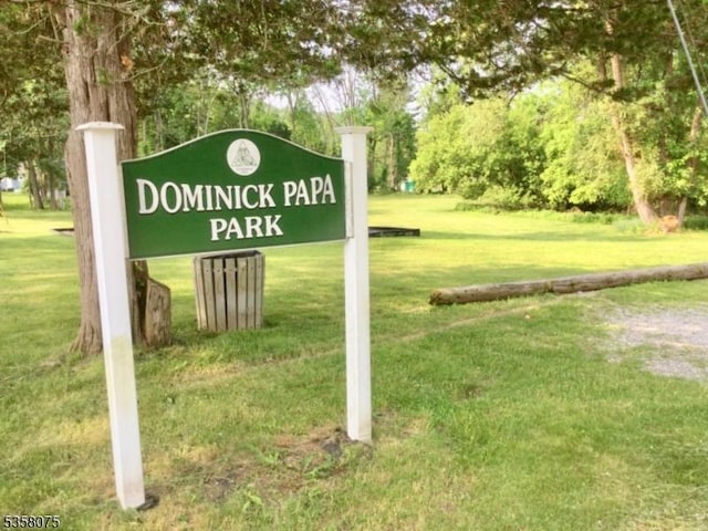 78 Hillside Ter, Green Twp, NJ 07821 - community / neighborhood sign with a yard