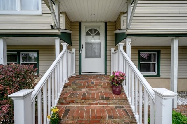 entrance to property with covered porch