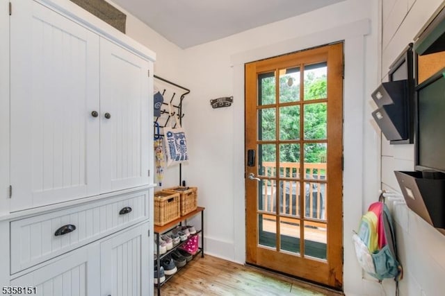 132 Linden Ave, Glen Ridge Boro Twp, NJ 07028 - doorway to outside with light wood-type flooring
