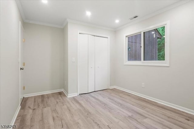 3 Telemark Dr Unit 10, Vernon Twp, NJ 07462 - unfurnished bedroom with light wood-style floors, ornamental molding, a closet, baseboards, and recessed lighting