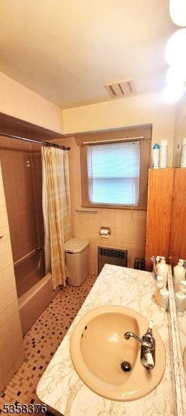 15 Fairfield Ave, Mine Hill Twp, NJ 07801 - bathroom featuring vanity, shower / bath combination with curtain, and tile patterned flooring