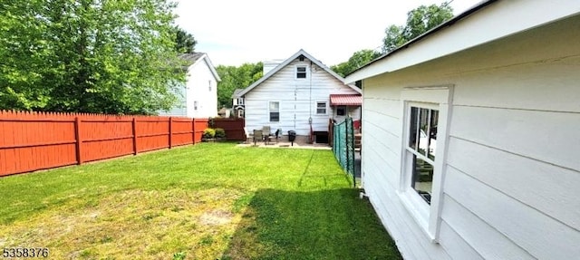 15 Fairfield Ave, Mine Hill Twp, NJ 07801 - view of yard featuring a patio area