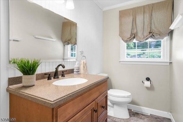 188 Bellis Rd, Holland Twp, NJ 08848 - bathroom with vanity, toilet, plenty of natural light, crown molding, and baseboards