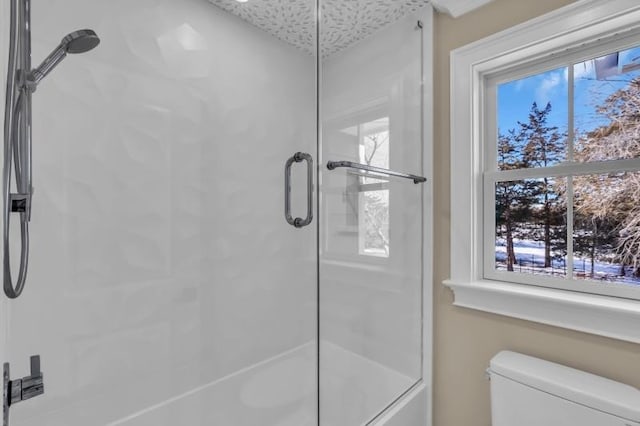 737 Wingate Dr, Bridgewater Twp, NJ 08807 - bathroom with toilet and bath / shower combo with glass door