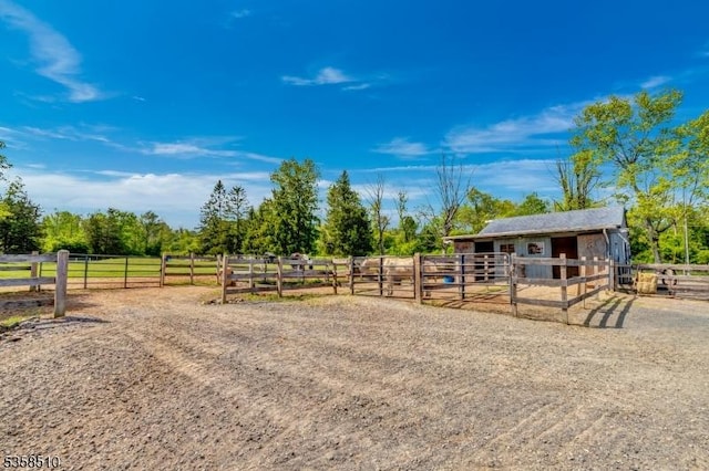 stable featuring a rural view