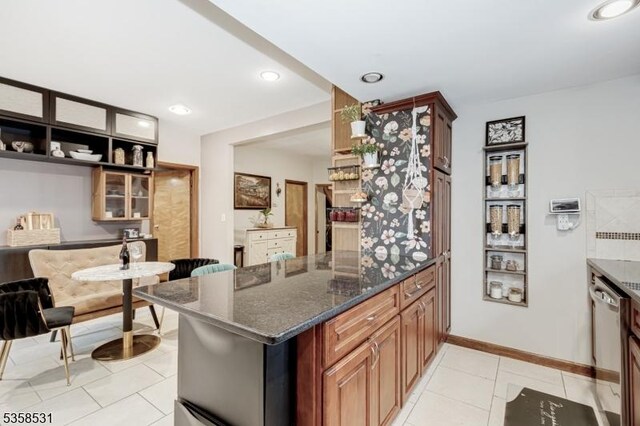 393 Hamilton St, Rahway City, NJ 07065