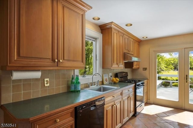 22 Bailey Rd, Millburn Twp, NJ 07041 - kitchen featuring black appliances, a sink, tasteful backsplash, under cabinet range hood, and recessed lighting