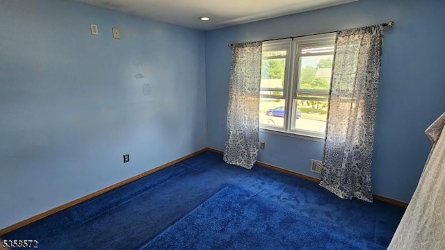 118 Prospect St, Franklin Twp, NJ 08873 - unfurnished room featuring carpet and baseboards