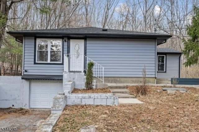 620 Hemlock Rd, Hampton Twp, NJ 07860 - single story home with an attached garage