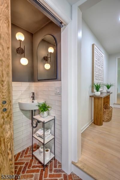 25 Highland Ave, Peapack Gladstone Boro, NJ 07931 - bar area featuring a sink