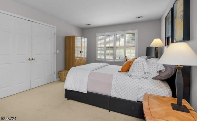 9 Blue Bird Ct, Randolph Twp, NJ 07869 - carpeted bedroom featuring a closet