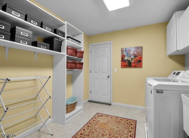 9 Blue Bird Ct, Randolph Twp, NJ 07869 - washroom with washing machine and dryer, light tile patterned floors, and baseboards