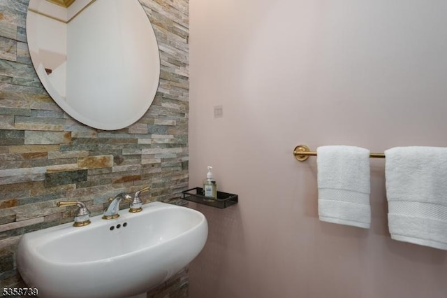 3 Firestone Ct, Montgomery Twp, NJ 08558 - bathroom featuring a sink