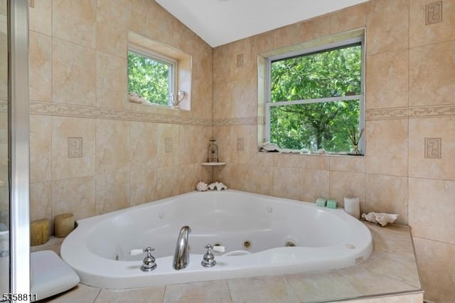 21-23 Sheridan Ave, West Orange Twp, NJ 07052 - bathroom with a whirlpool tub