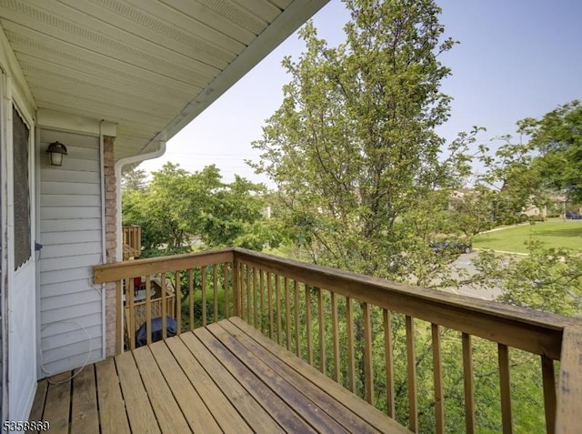 1068 Robin Rd, Hillsborough Twp, NJ 08844 - view of deck