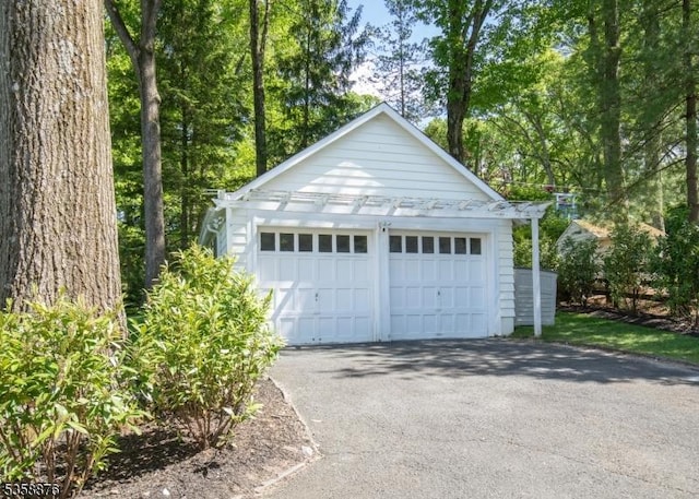 1 Spring Brook Rd, Morris Twp, NJ 07960 - view of detached garage