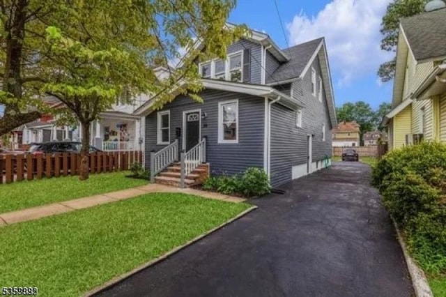 39 Emma St, Plainfield City, NJ 07063 - view of bungalow-style house