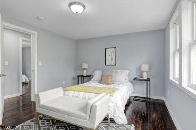 39 Emma St, Plainfield City, NJ 07063 - bedroom featuring wood finished floors and baseboards