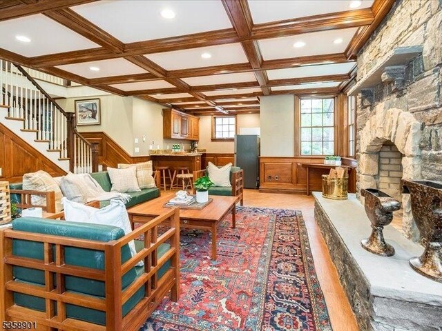 9 Brookside Ter, North Caldwell Boro, NJ 07006
